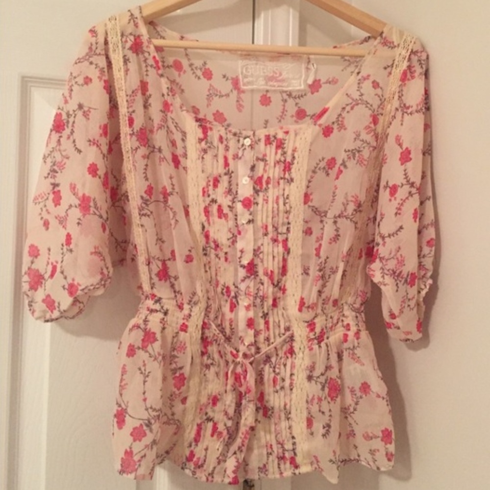 Guess floral blouse